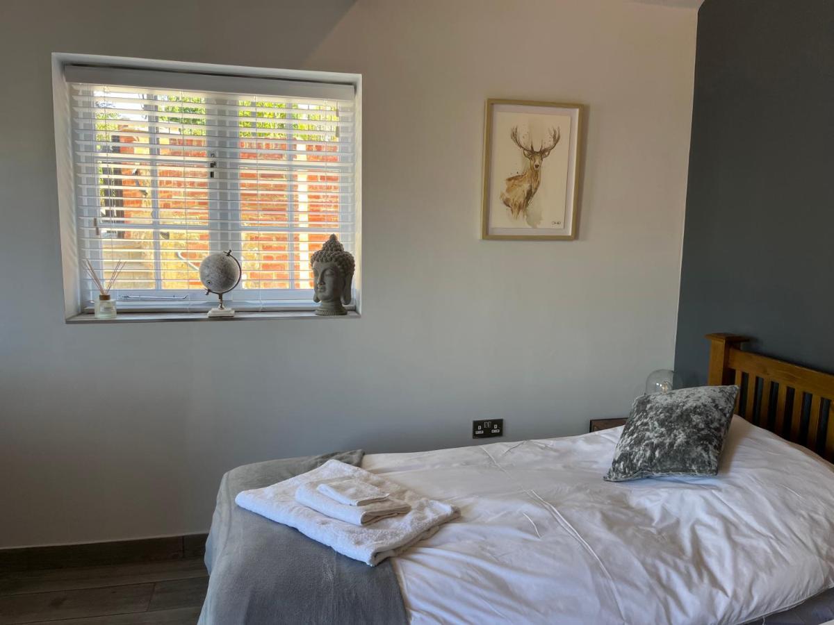 Bed and Breakfast The Lydden Bell Esterno foto