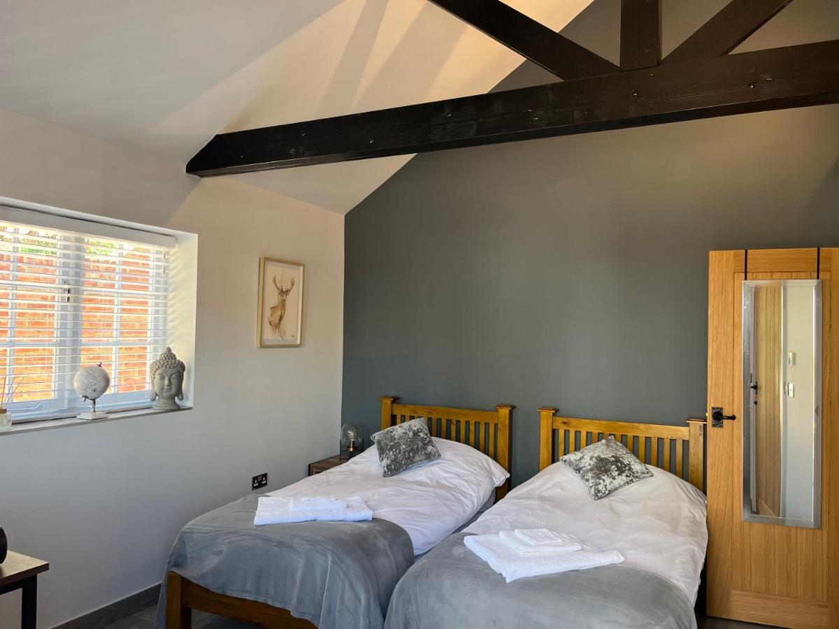 Bed and Breakfast The Lydden Bell Esterno foto