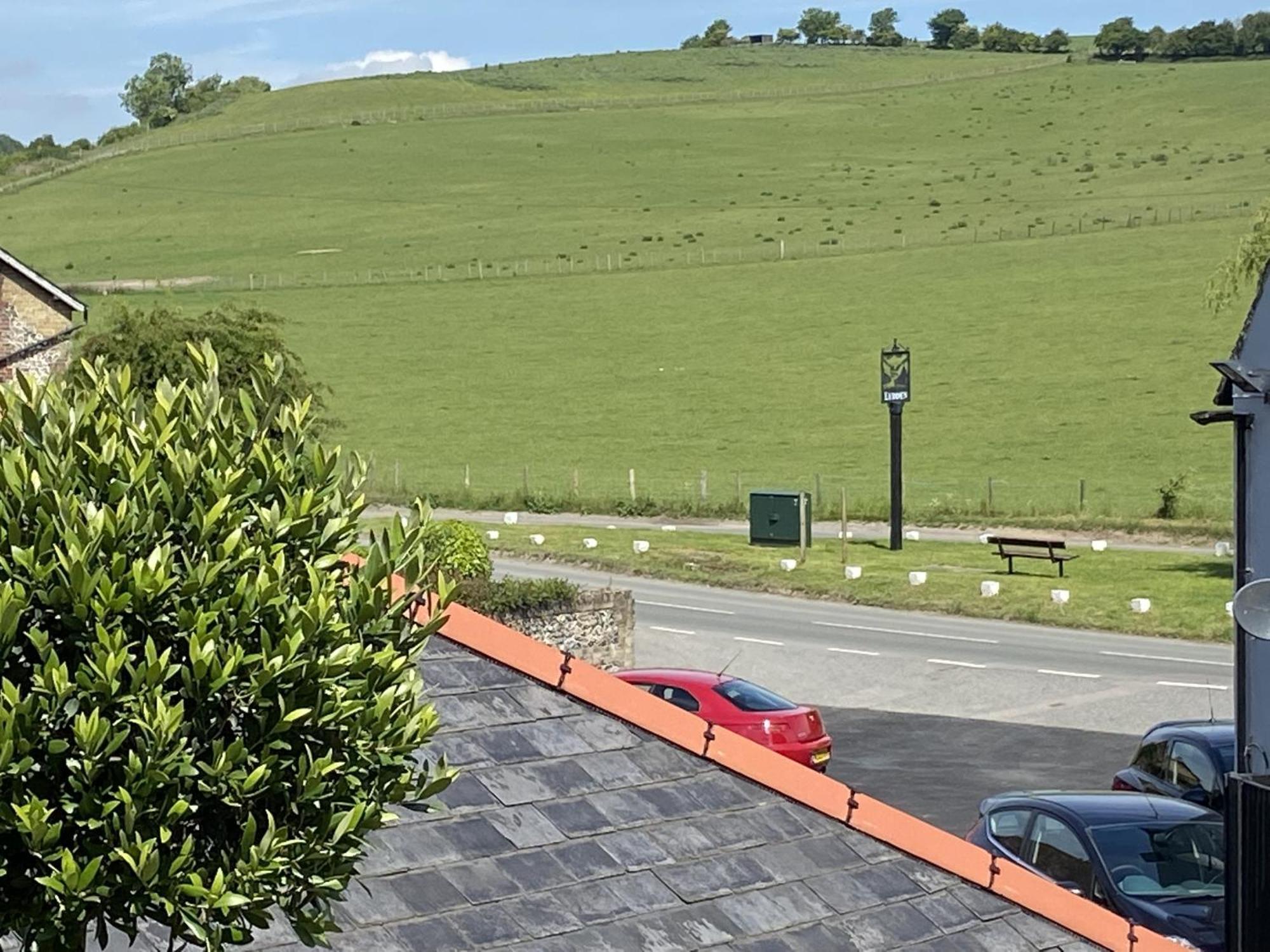 Bed and Breakfast The Lydden Bell Esterno foto