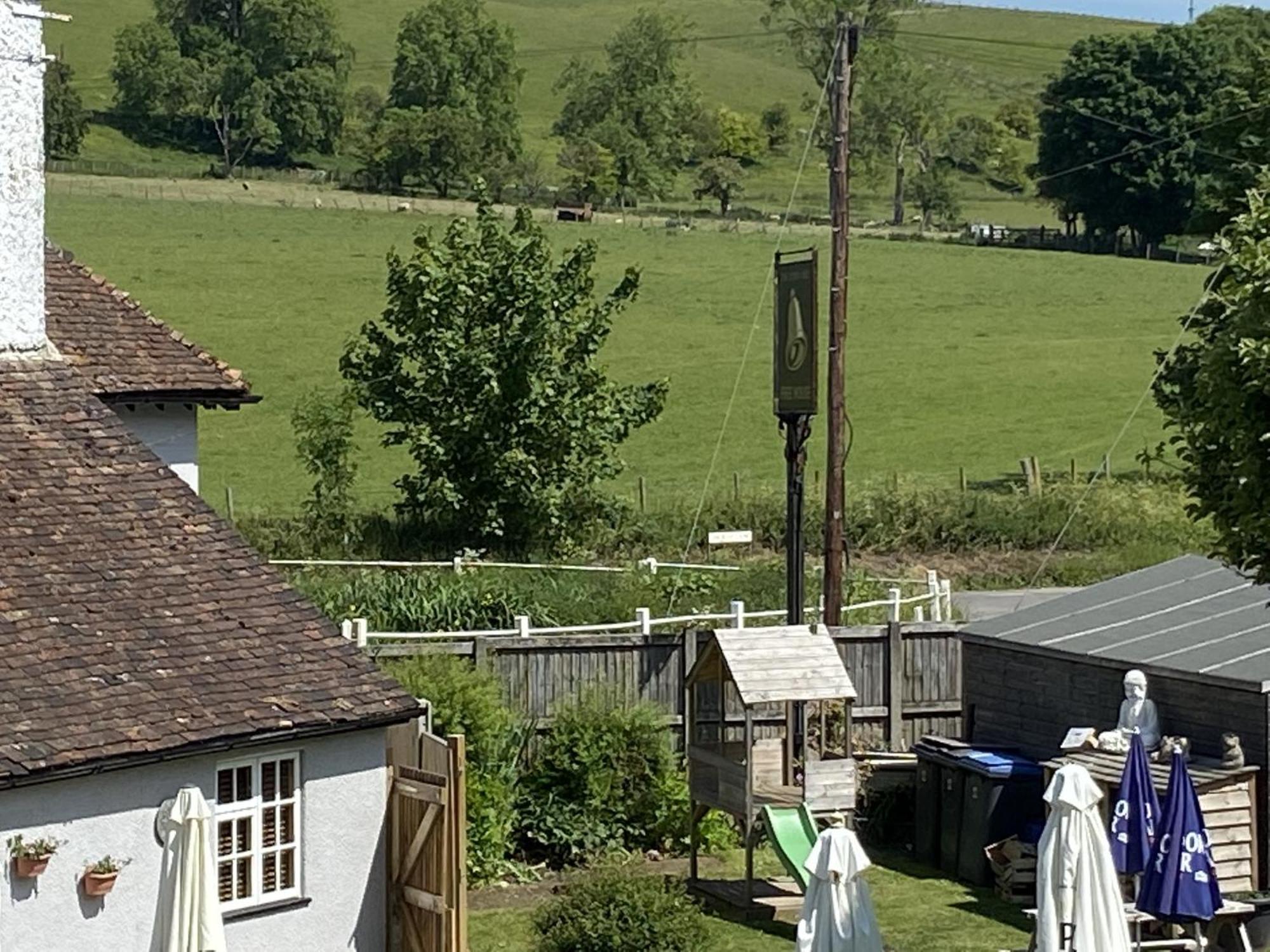 Bed and Breakfast The Lydden Bell Esterno foto