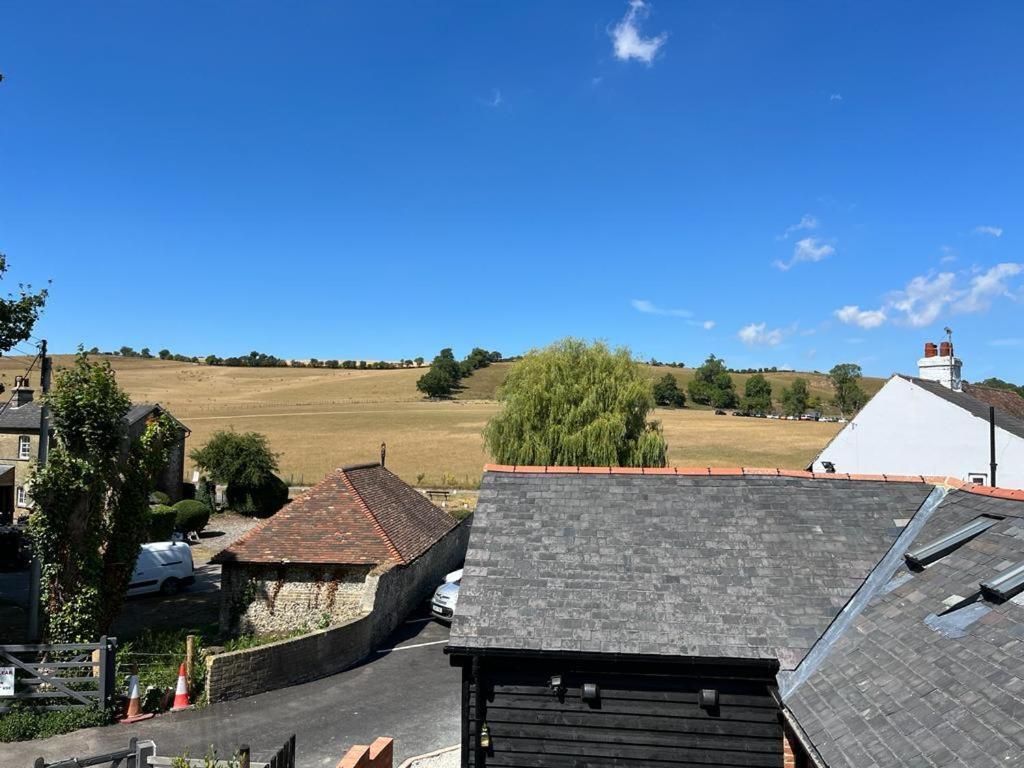 Bed and Breakfast The Lydden Bell Esterno foto