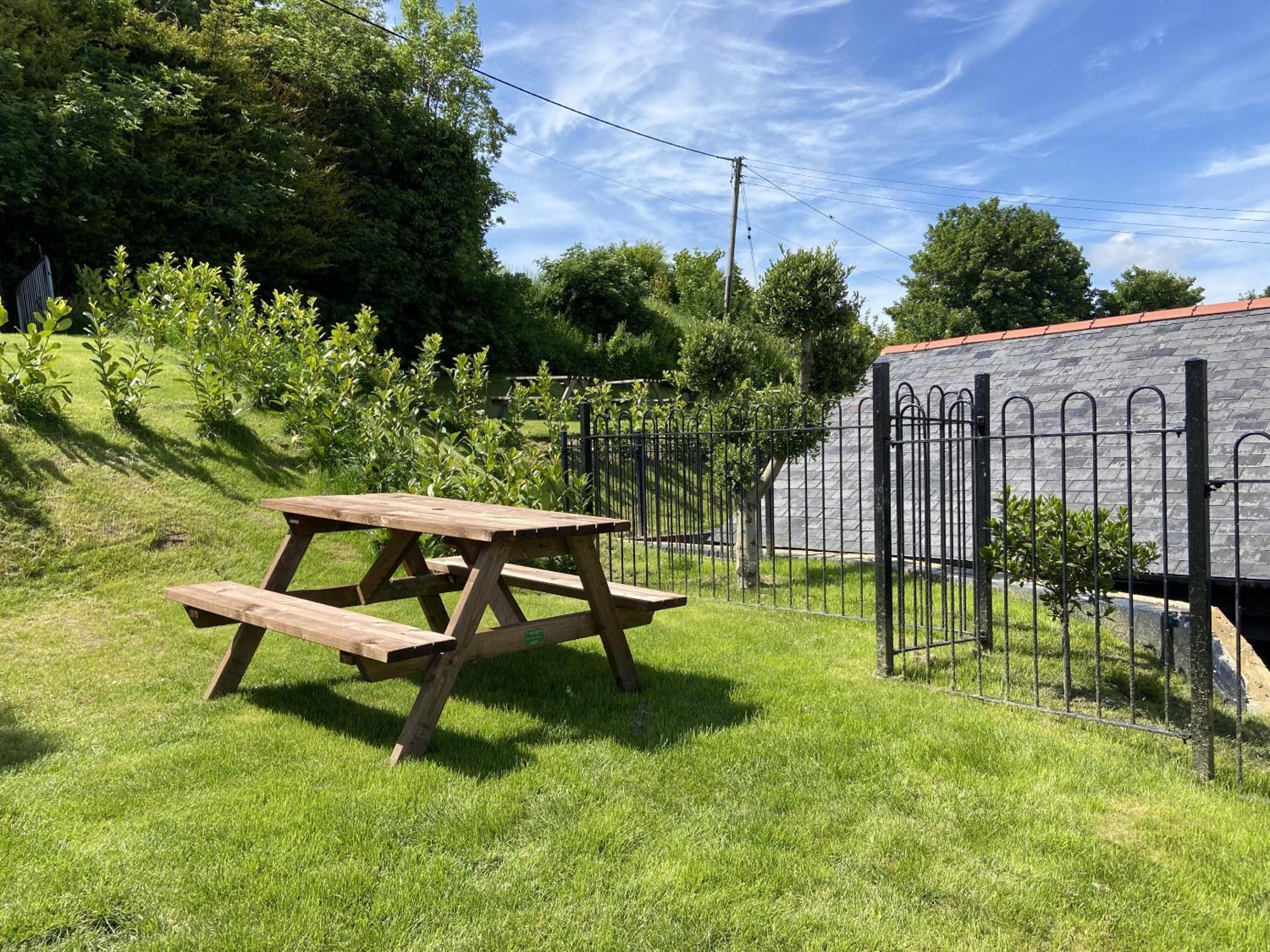 Bed and Breakfast The Lydden Bell Esterno foto